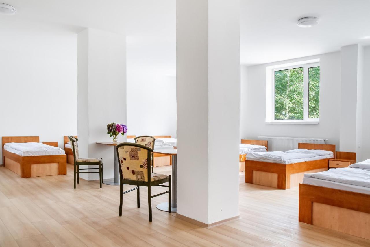Beskydy House Vandrerhjem Rožnov pod Radhoštěm Eksteriør bilde